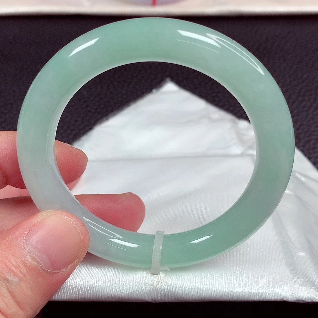 一***天翡翠未镶嵌手镯天然翡翠手镯