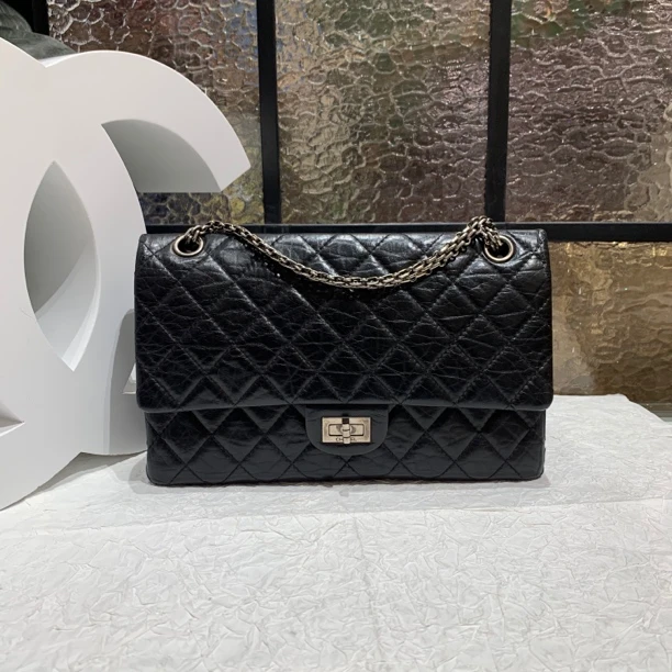 95新 Chanel/香奈儿 Chanel黑银中号2.55斜挎包 25040136-01