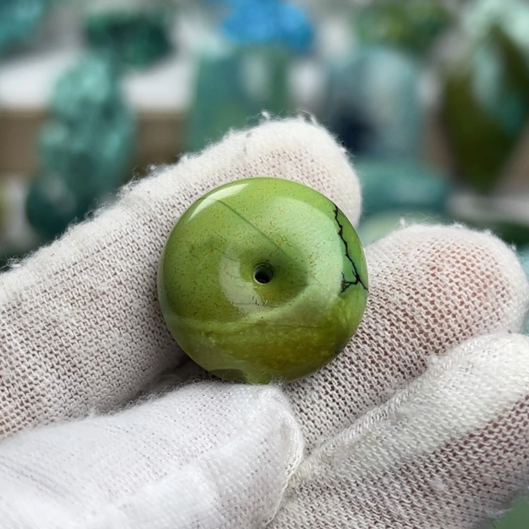 绿松石未镶嵌天然原矿绿松石