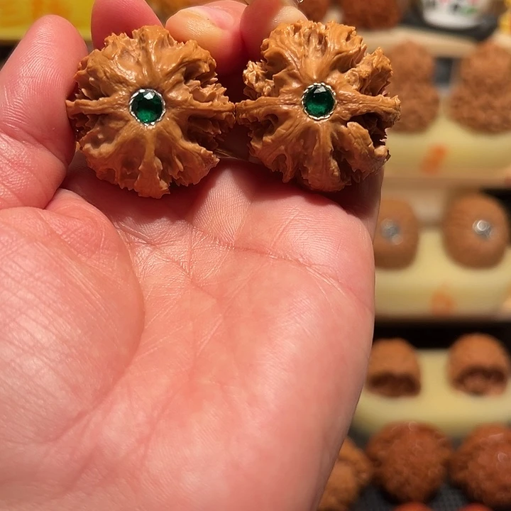 桃核吊坠精品霸王龙35尺