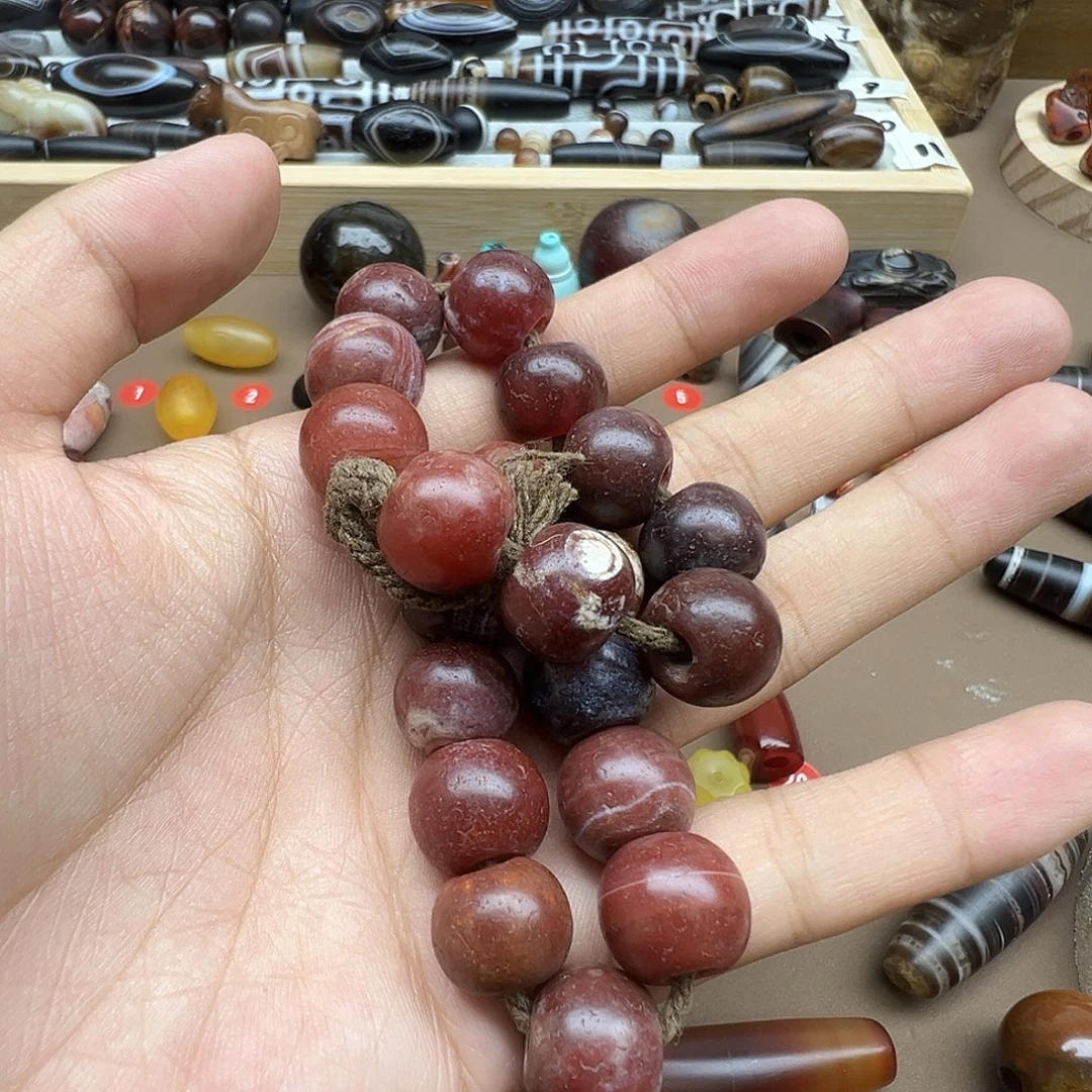 东***东玛瑙/玉髓合金珠宝半成品