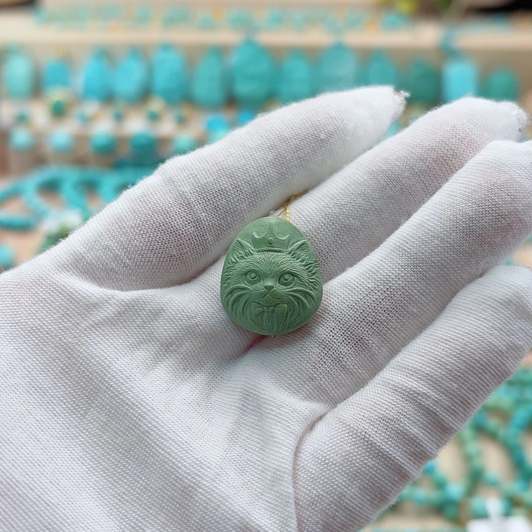 绿松石未镶嵌珠宝奇石