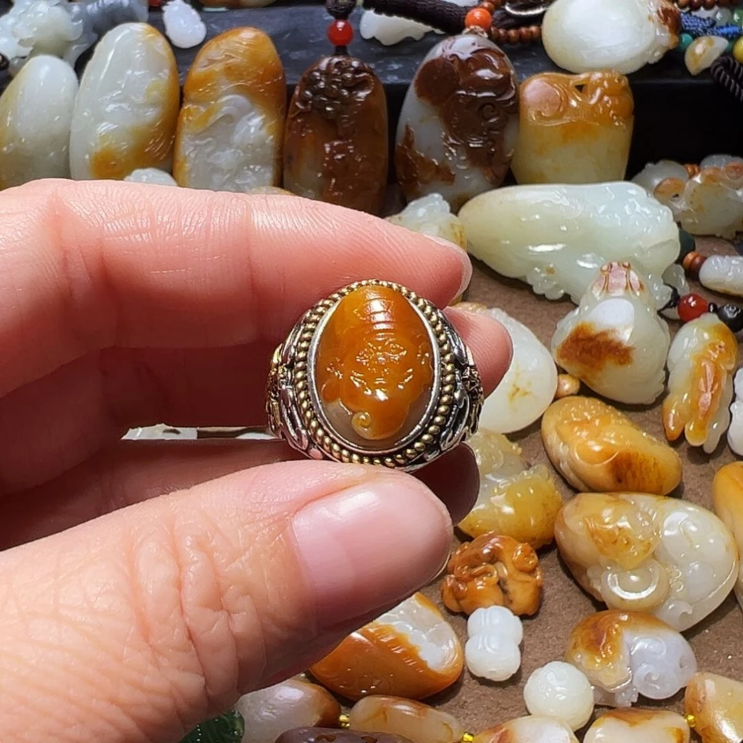 和田玉颈饰未镶嵌峰***南