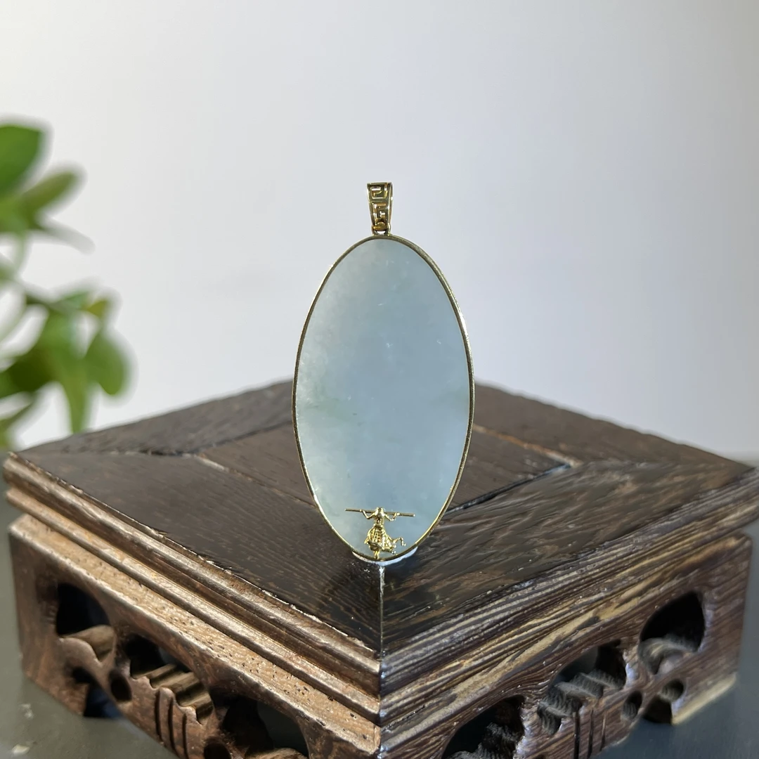 JTB16-81  天然缅甸A货翡翠  18K镶嵌无事牌