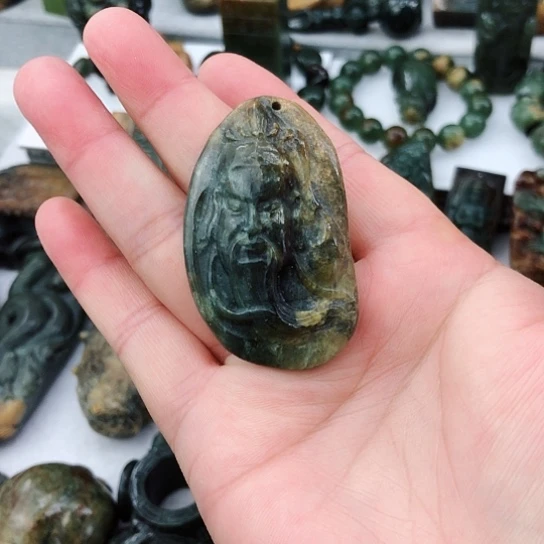 岫岩河磨玉（透闪石质玉）未镶嵌挂件
