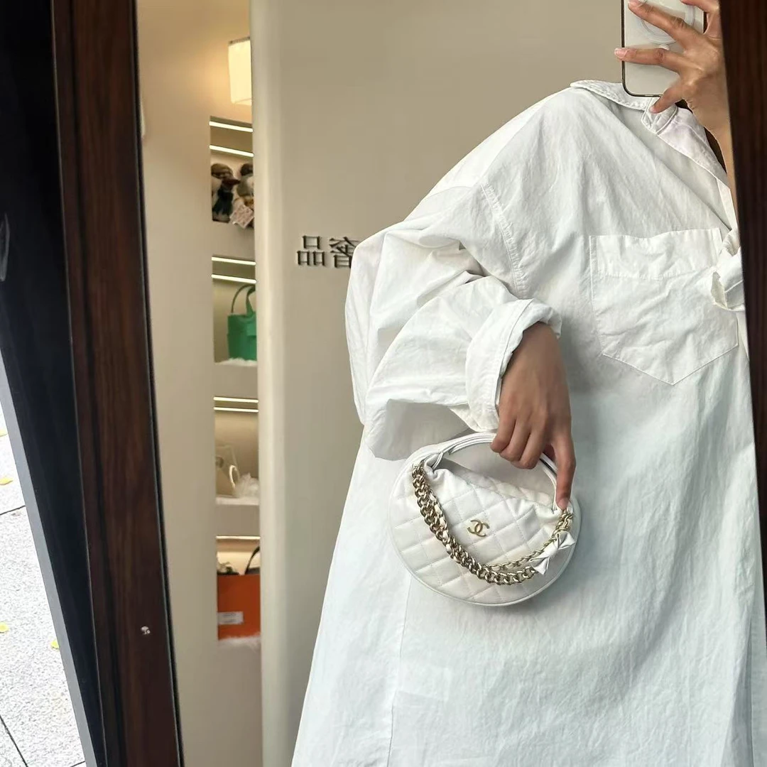 99新 Chanel/香奈儿 Chanel呼啦圈半月包 牛皮