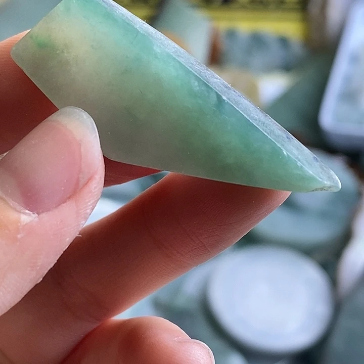 翡翠裸石纯天然翡翠