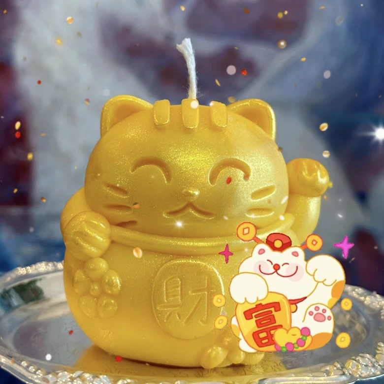 招财猫新月財財蜡烛
