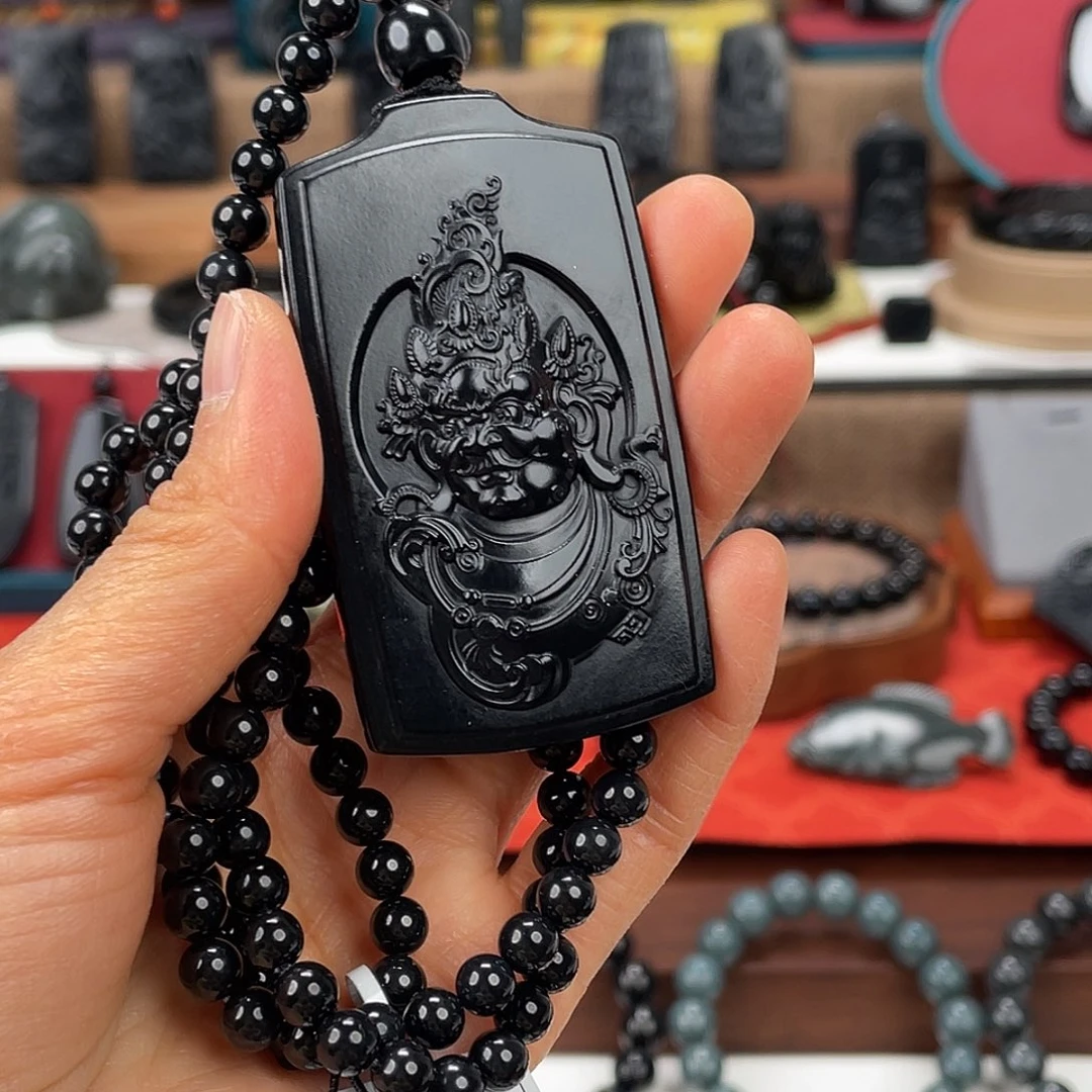 k***哥和田玉未镶嵌颈饰藏收款