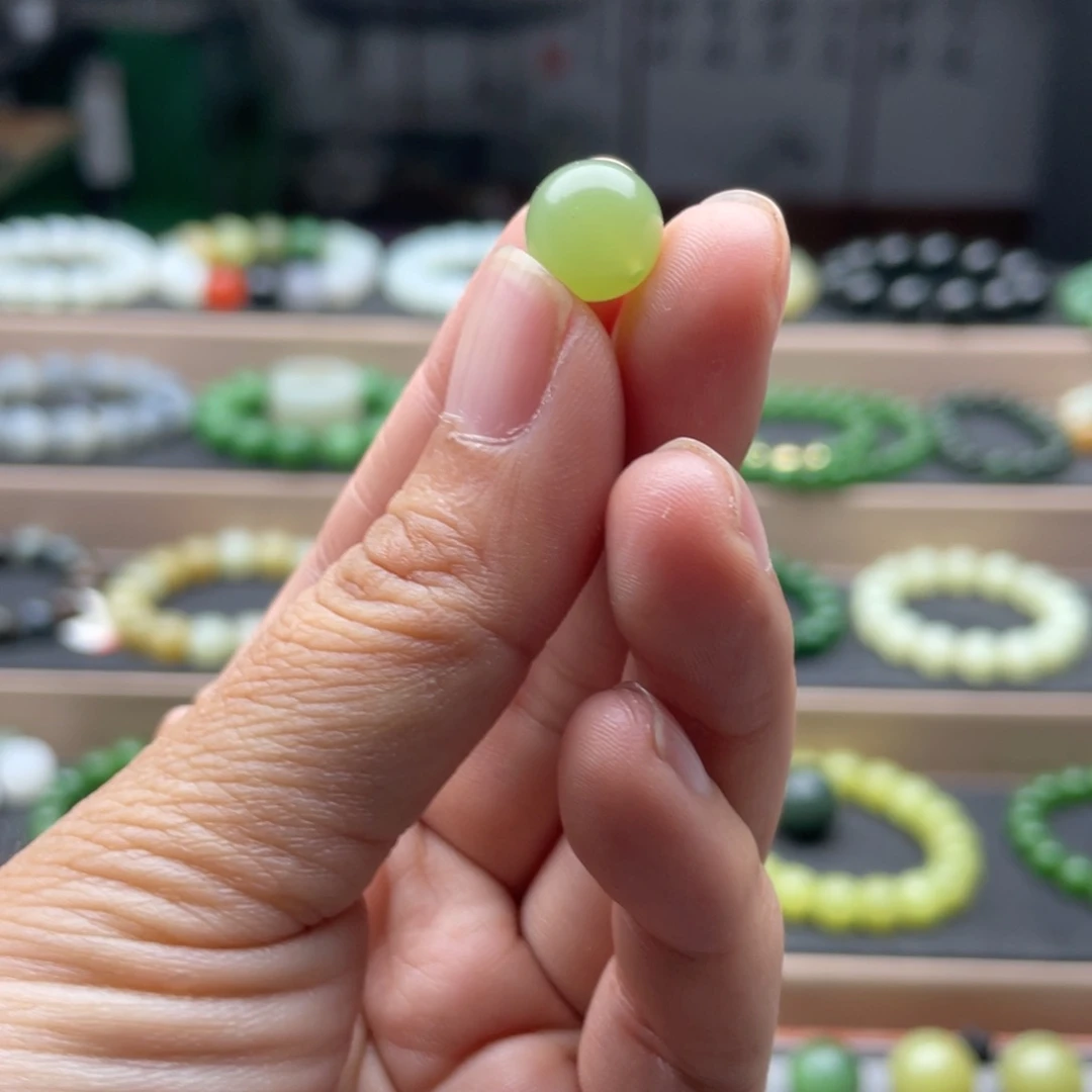 手链未镶嵌和田玉俄翠10