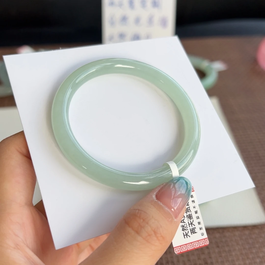 翡翠未镶嵌手镯2号 52.4