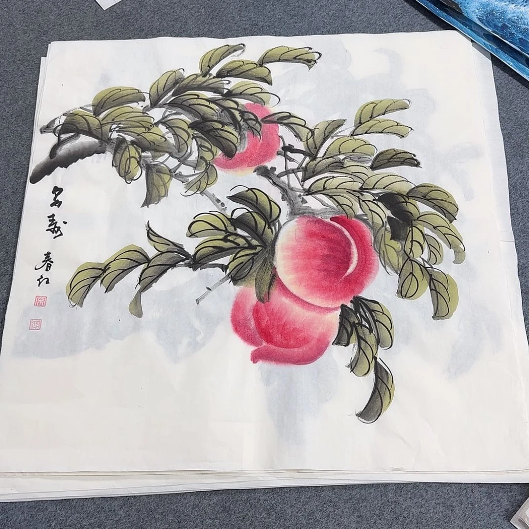 国画尺寸70X70手绘作品