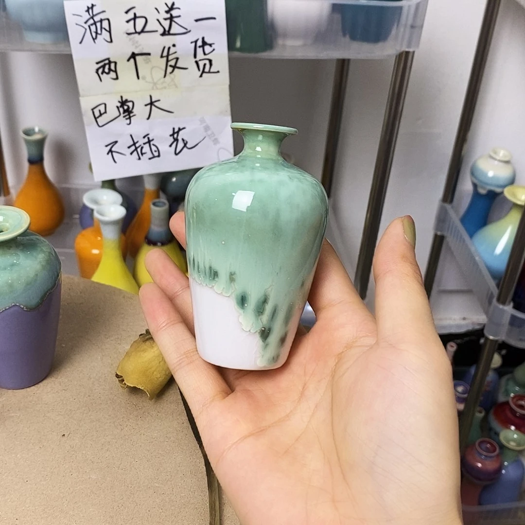 摆件巴掌大不插花景德镇高温陶瓷小花器