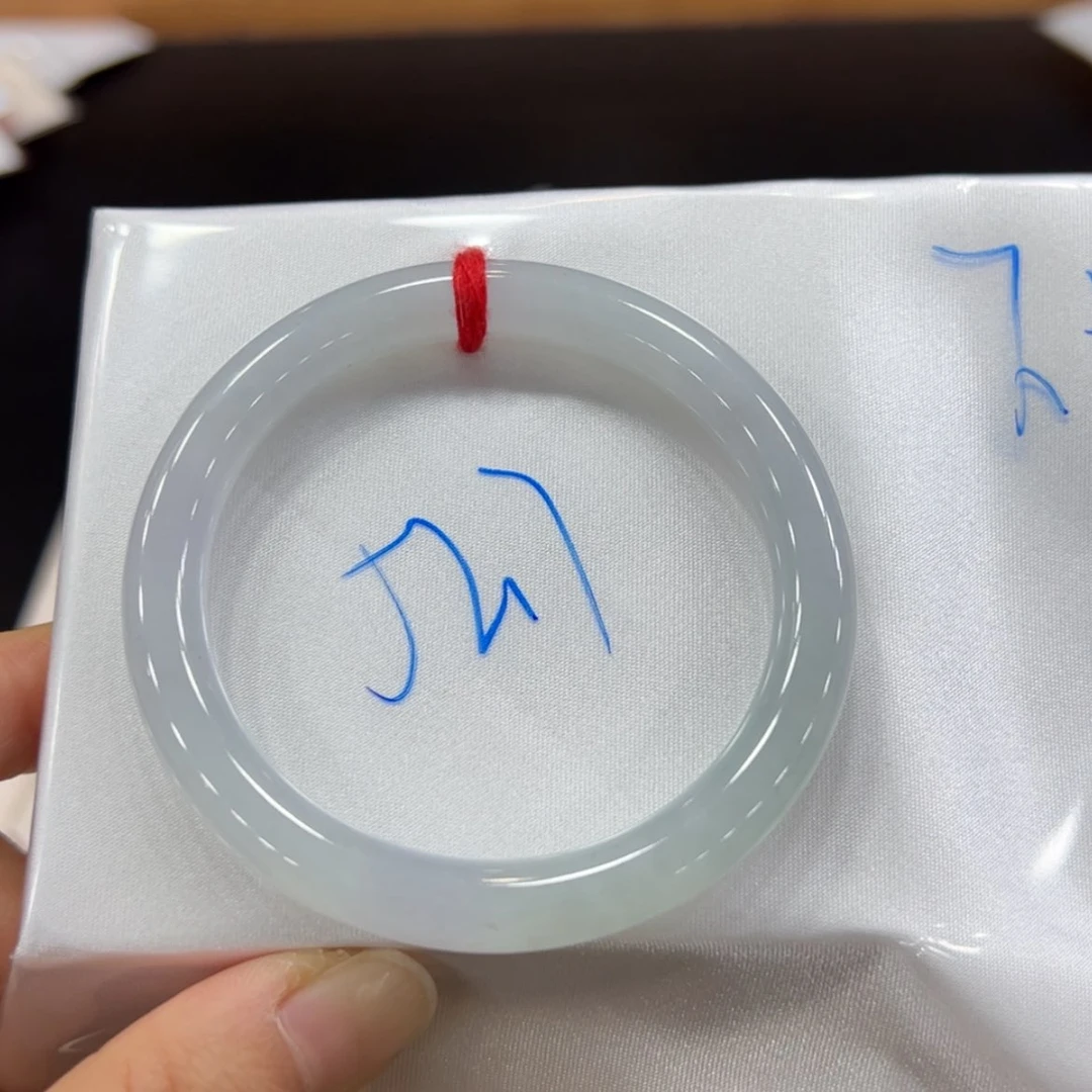 【闪购商品】翡翠手镯未镶嵌手镯