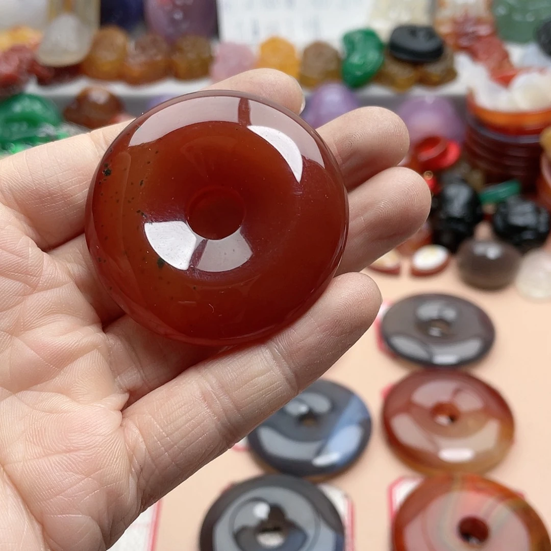 玛瑙/玉髓颈饰合金松****品