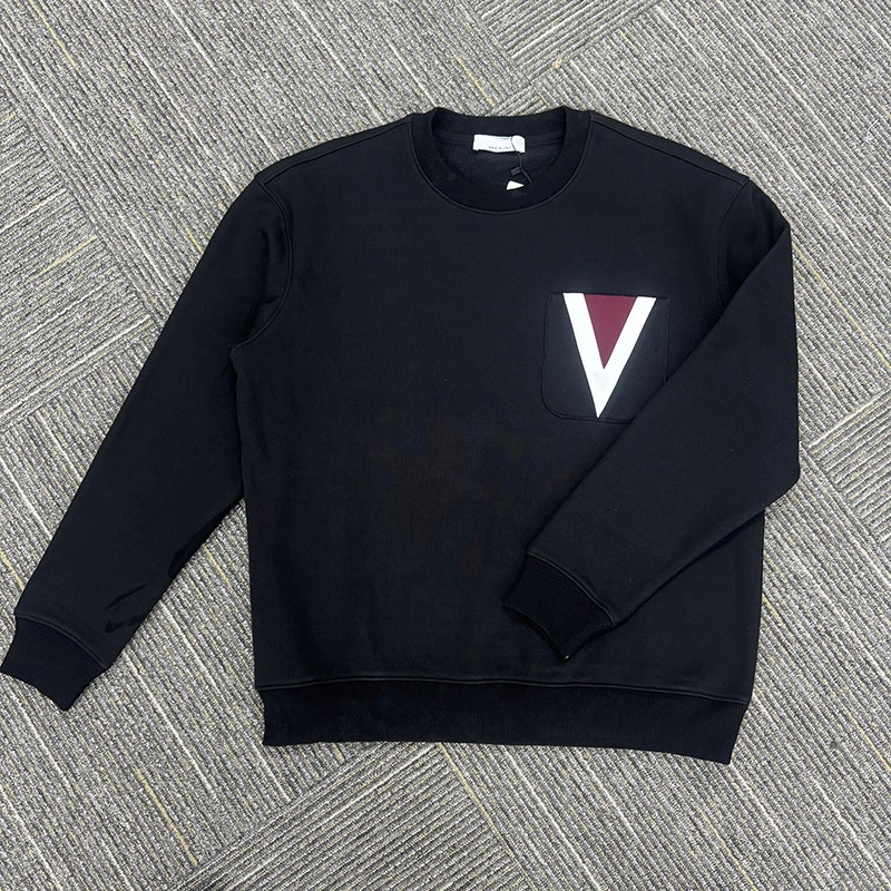 【甲哥】黑色口袋标长袖圆领卫衣24111