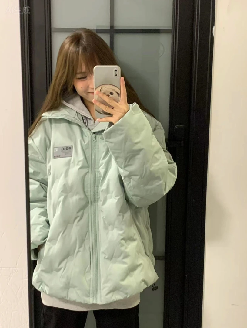 羽绒服女短款2025年新款情侣立领轻薄冬季保暖显瘦外套小个子绿色