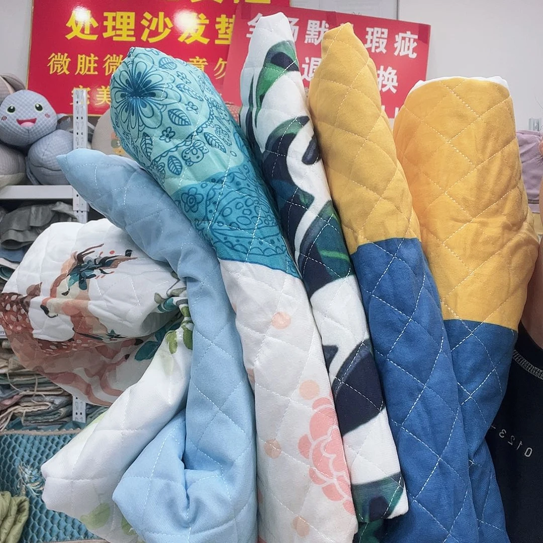 雪尼尔快乐大本营在这里是