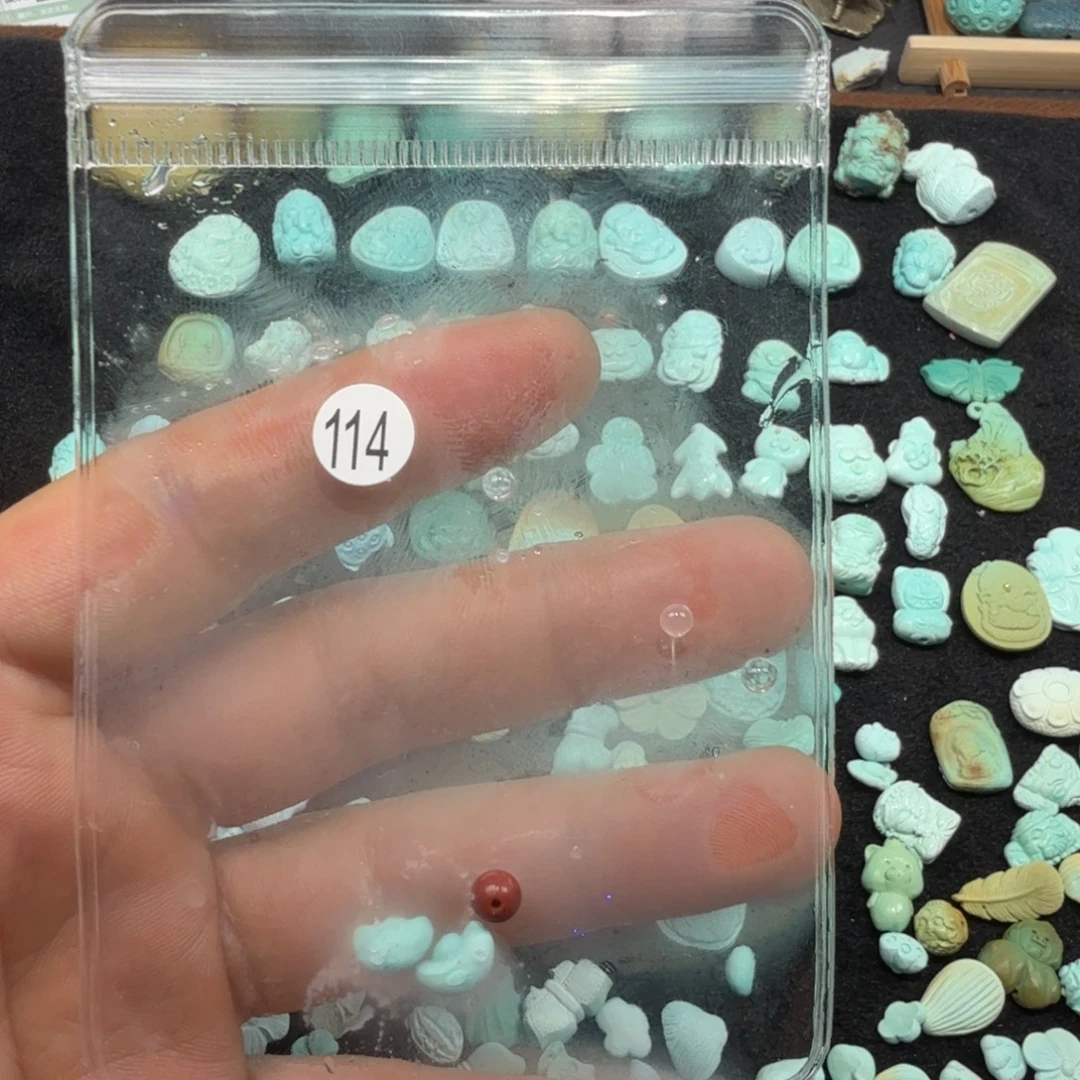 金***呐南红玛瑙未镶嵌颈饰