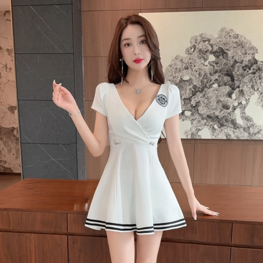夜场KTV工作服诱惑显瘦减齡2025年新款学生裙低胸遮肚性感连衣裙