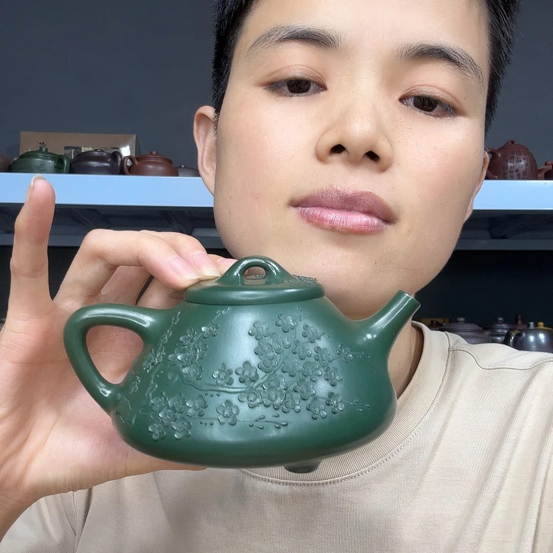 茶壶底槽青民间手艺人全手工制作