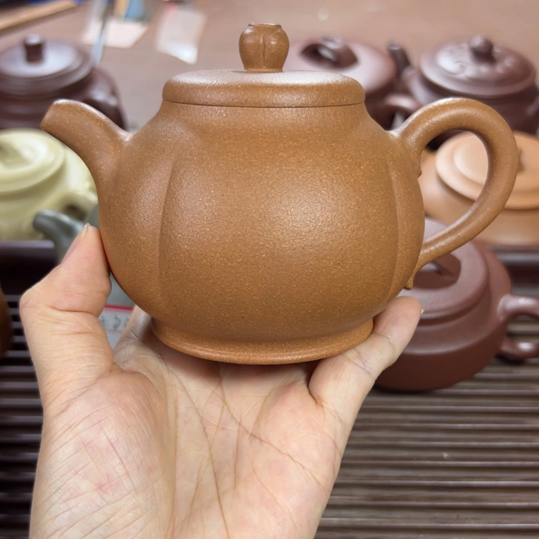 茶壶段泥黄降坡 花蕾 300cc