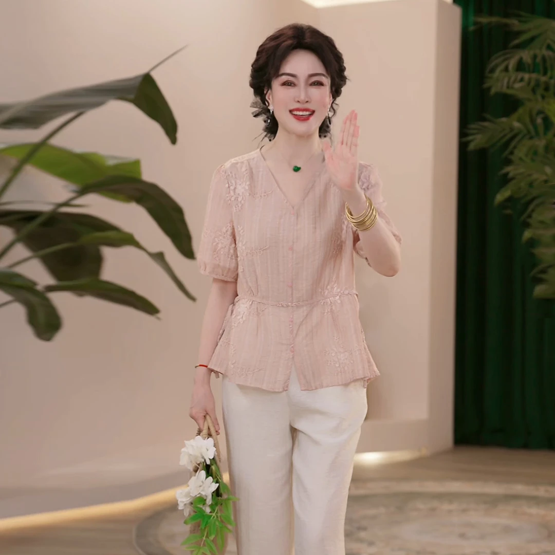 妈妈装夏装薄款时尚两件套气质中老年女装中年洋气衬衫上衣套装