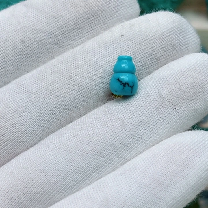 绿松石珠宝未镶嵌