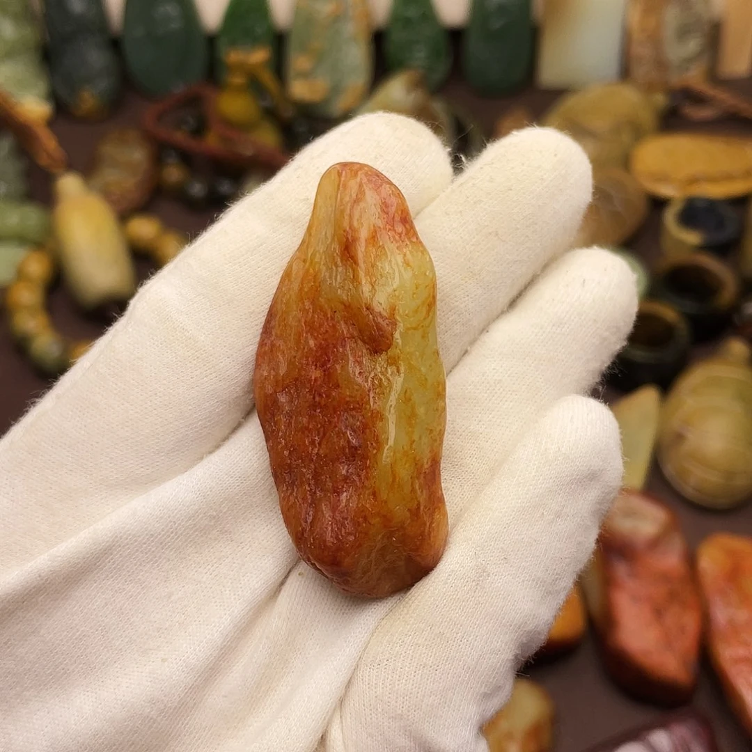 岫岩河磨玉（透闪石质玉）未镶嵌颈饰