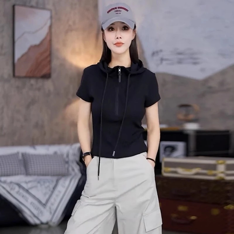 休闲连帽半拉链短袖卫衣女2025夏季新款修身显瘦百搭甜辣t恤上衣