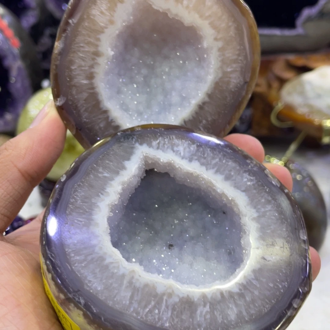 玛瑙/玉髓未镶嵌珠宝奇石