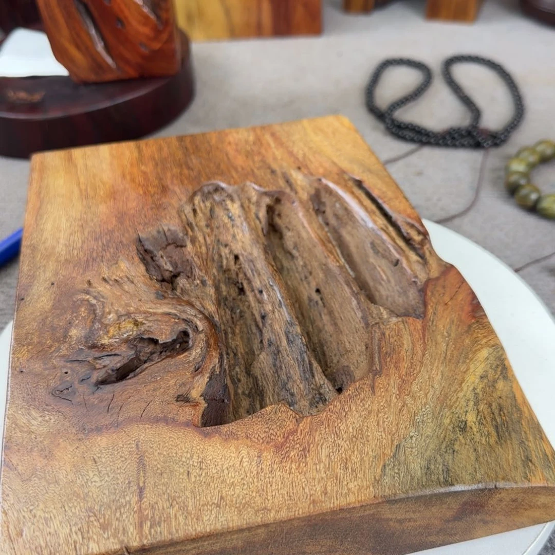 大果紫檀（缅甸花梨）逸**扬