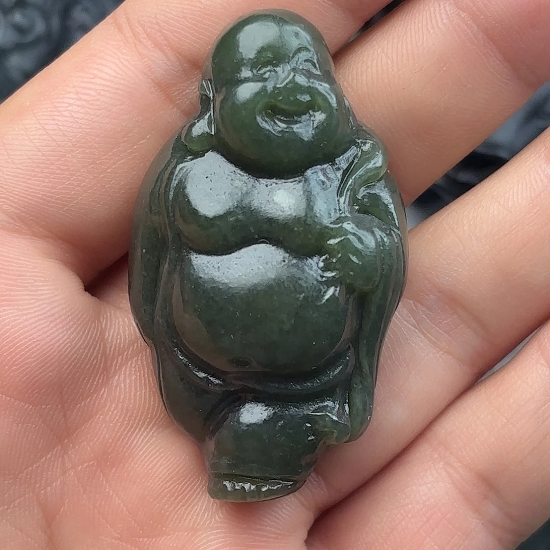 颈饰未镶嵌和田玉（糖玉）