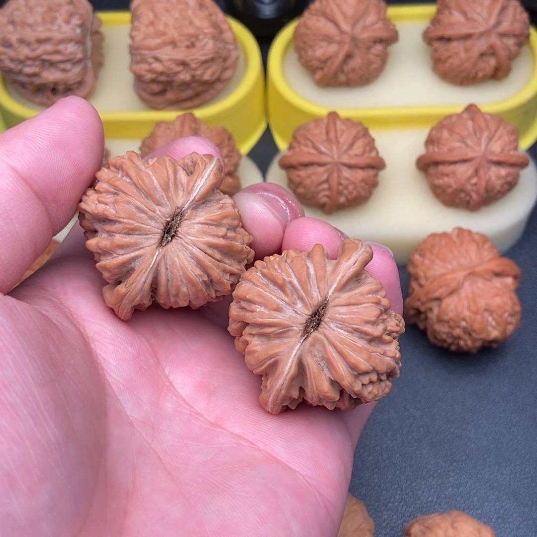 把件文玩核桃汉高楼40