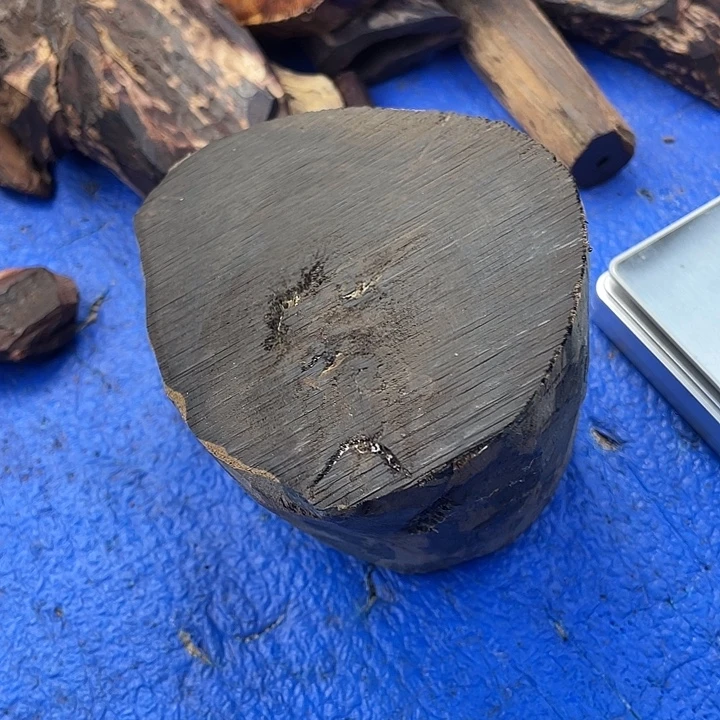 l***o定制不退不换1.0✖️108克