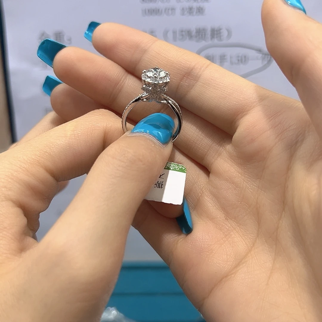 实验室培育钻石铂Pt950镶嵌皇室庄园一克拉  16