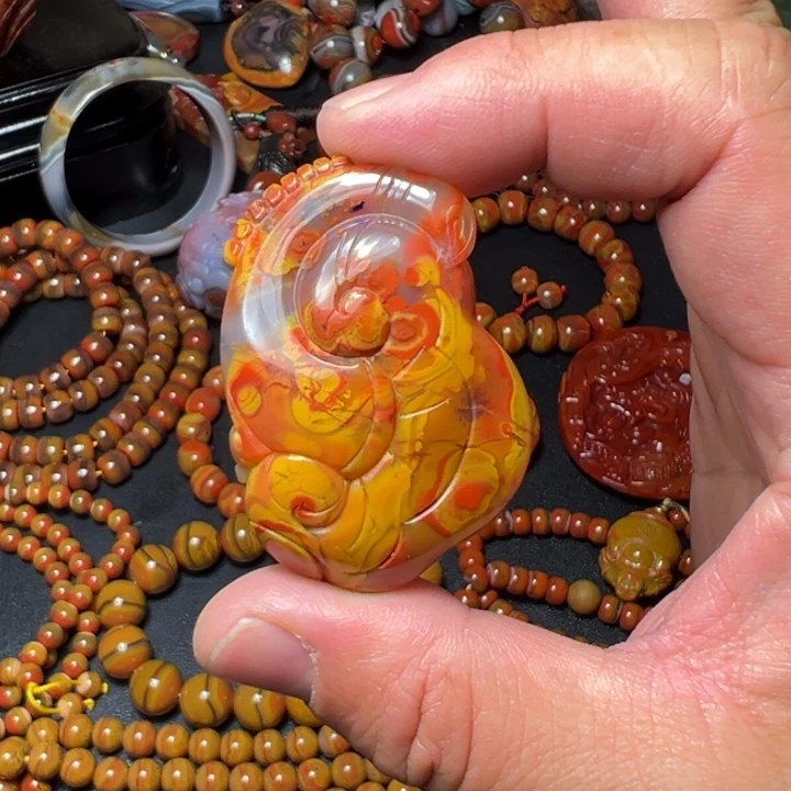 玛瑙/玉髓未镶嵌颈饰