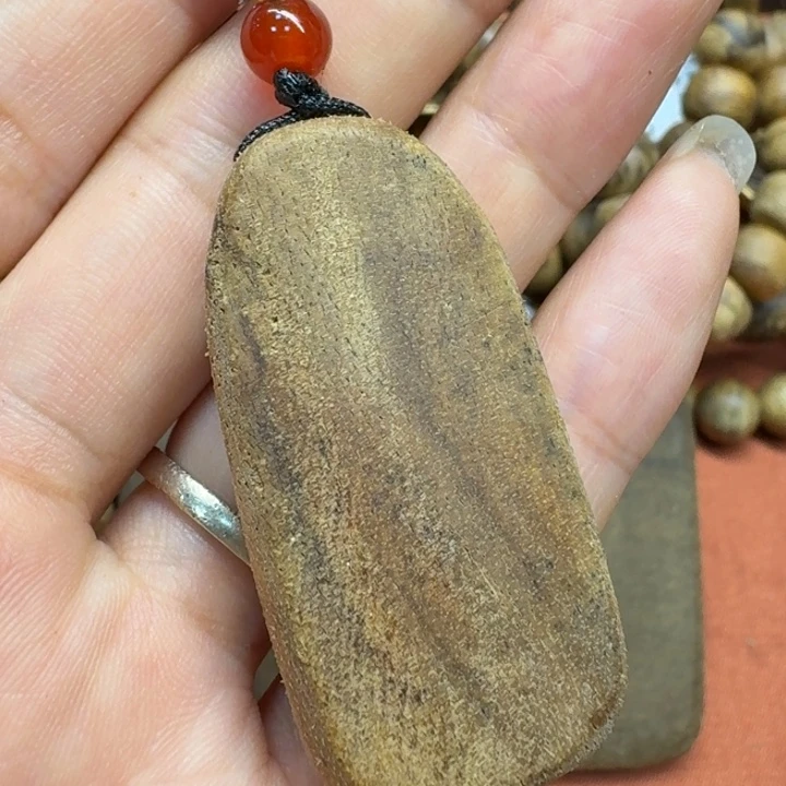 大叶紫檀（黑酸枝木类）