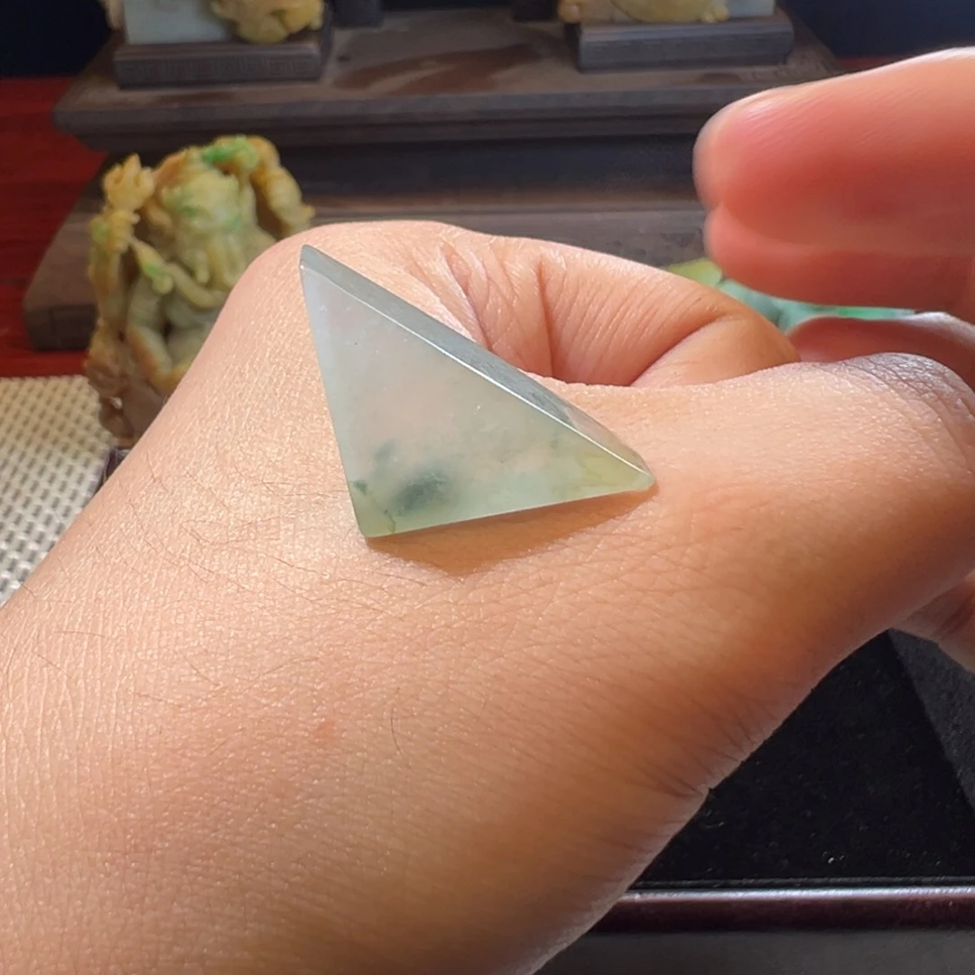 定制翡翠未镶嵌天然翡翠