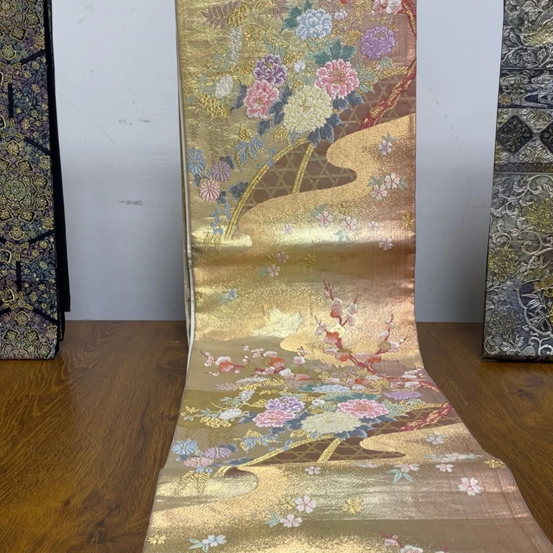 军***！织绣织锦缎，织锦，织锦，