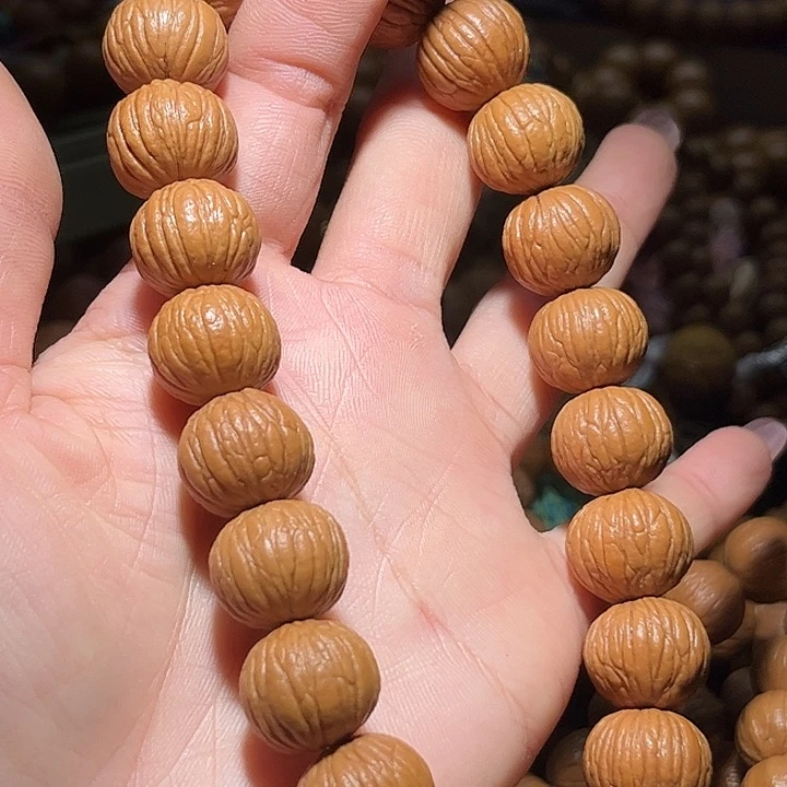 猴头核桃吊坠15同尺土豪手持全品无瑕无修无药