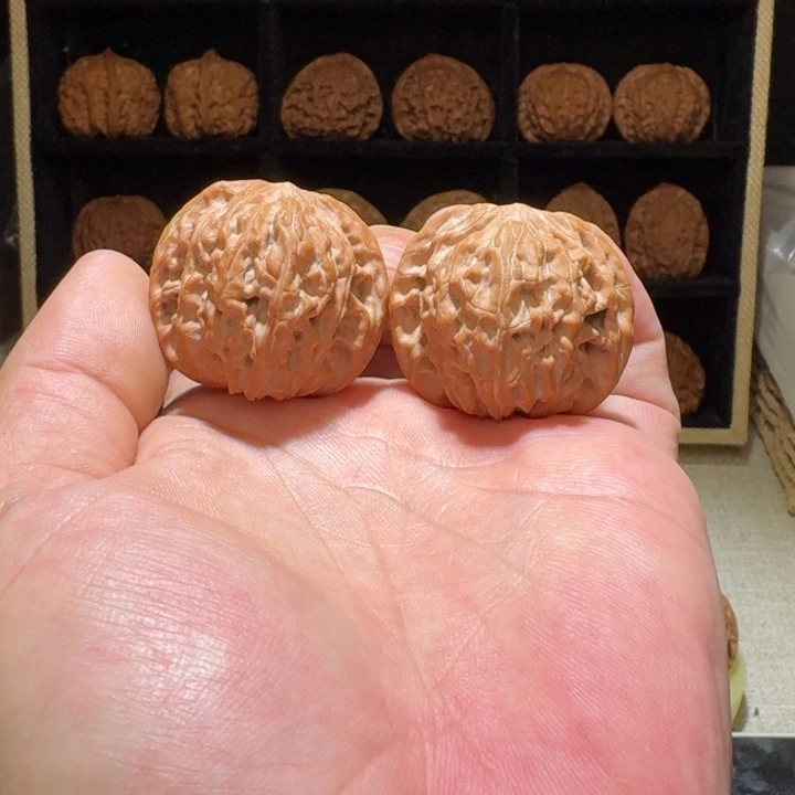 文玩核桃吊坠38磨盘