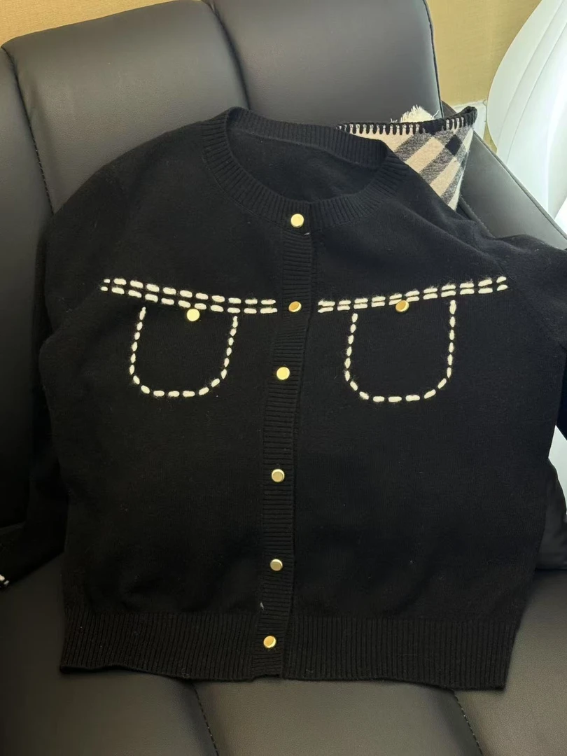 25年洋气时尚春装新款明线羊毛衫66-02