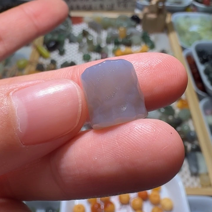 和田玉未镶嵌珠宝半成品