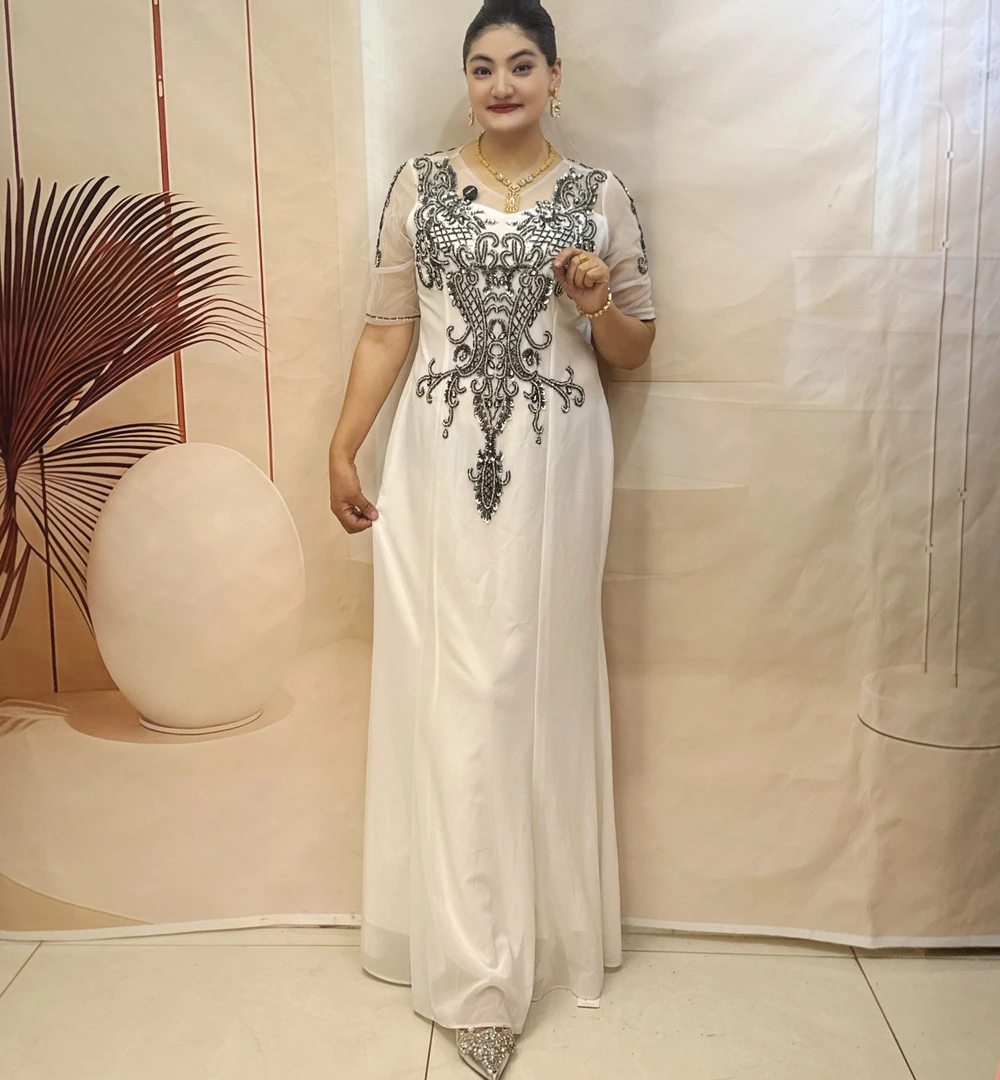 新款时尚晚礼服显瘦显瘦气质婚宴长款重工礼服