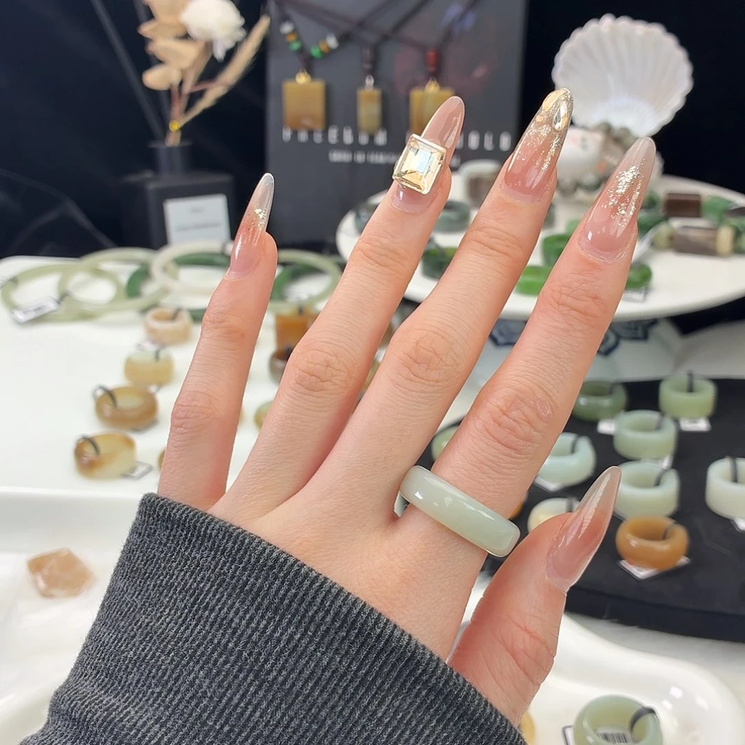 和田玉（糖玉）未镶嵌戒指j48奶蓝窄直切17.2