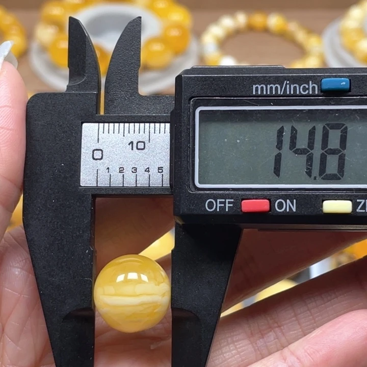 马***延未镶嵌琥珀裸石天然