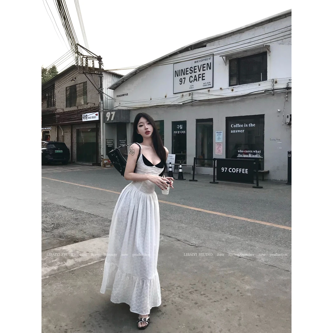 LIBAIYI 济州岛日记/黑白撞色复古蕾丝拼接性感辣妹长裙1418