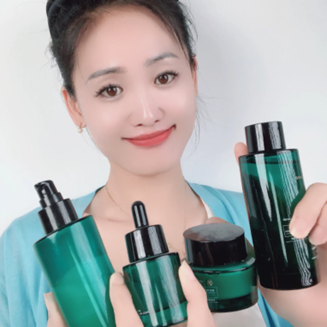 燕兰熹深海巨藻精粹水乳精华霜保湿护肤套装
