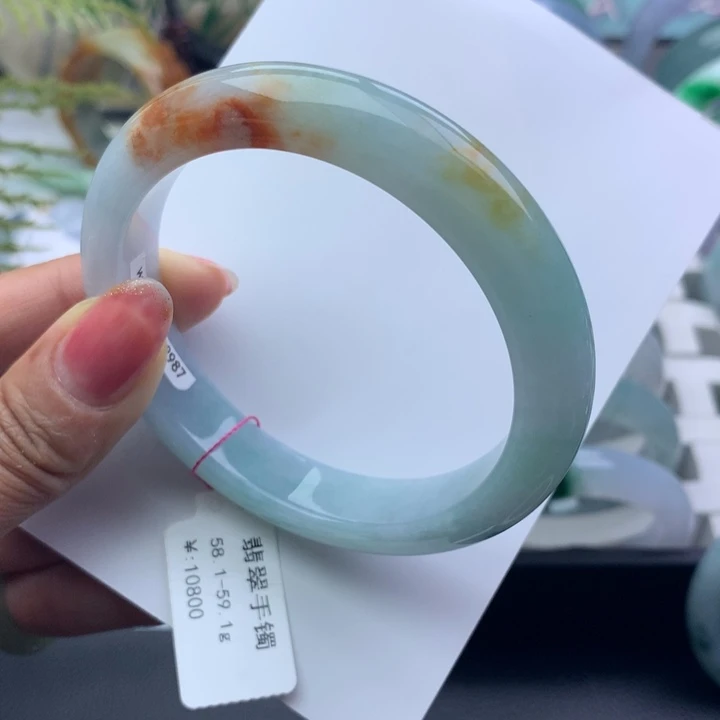 翡翠手镯未镶嵌天然翡翠手镯